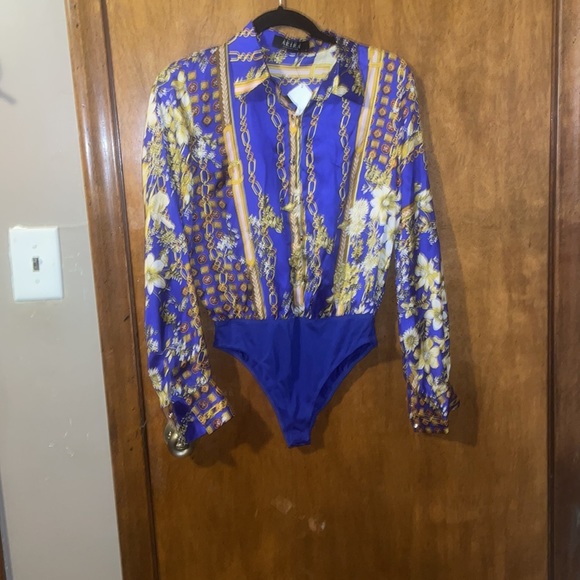 Akira Two Piece Set - Picture 3 of 8